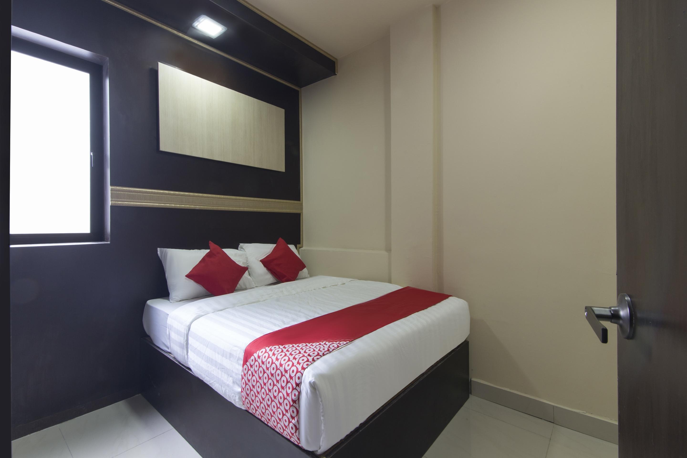 Oyo 697 Niche Valley Hotel Kuala Lumpur Exterior foto